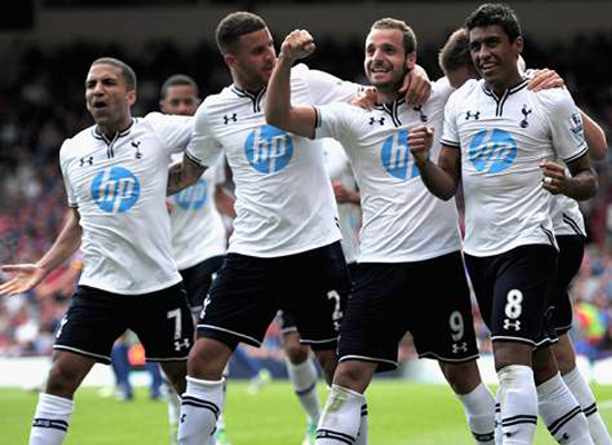 主控角色！波杰姆斯基先是妙传助攻巴特勒 随后个人连得5分（掌控全场！波杰姆斯基先献妙传助攻巴特勒，随后连续砍下5分）