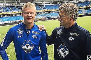 正在逐渐找到自己的位置，快船锋线新援的作用也是越来越明显了？（快船锋线新援逐步确立位置，作用愈发凸显）