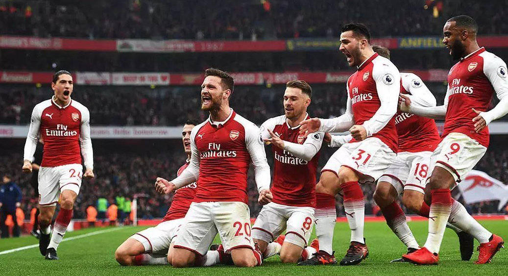 大谷翔平在 2018 年作为新人即获选为美联四月份最佳球员，引发全美关注