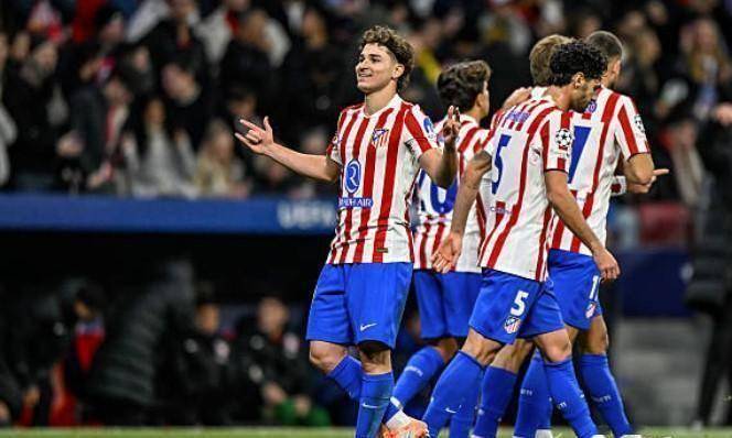 全能表现！贺希宁半场10中5拿到14分5板3助1断（贺希宁半场14分5板3助1断，10投5中展现全能身手）